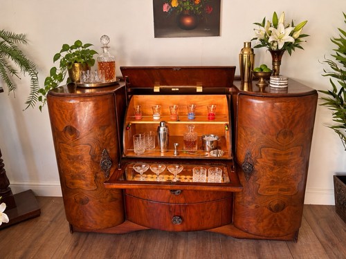Art deco walnut cocktail - art,