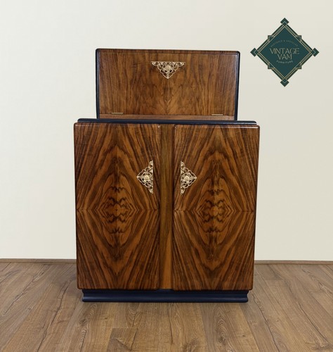 Art deco rivington - art, cocktail